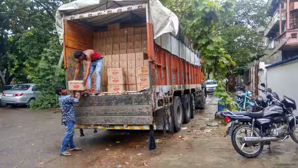 DOMESTIC AND INTERNATIONAL COURIER